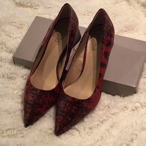 Franco Sarto Wine/Black Block Heel Pump